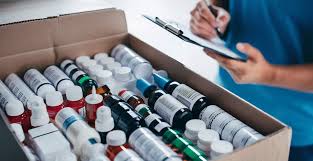 ¿Qué estándares logísticos y certificaciones sigue la distribución de medicamentos en México?