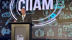 Industria automotriz mexicana se prepara para la revisión del T-MEC y el futuro de la movilidad