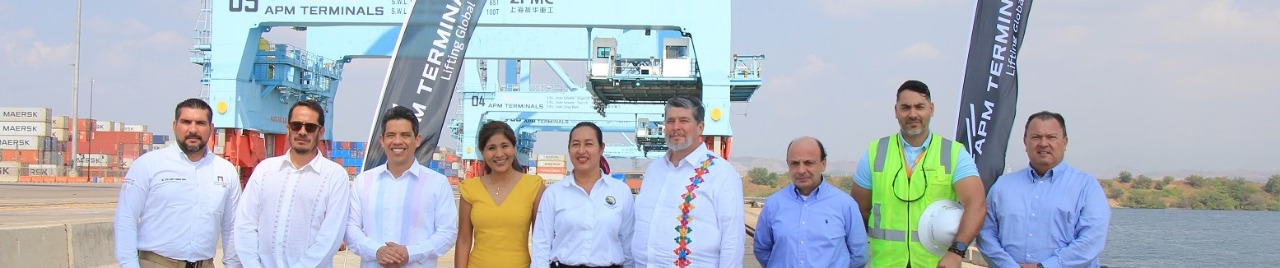 Atiende Lázaro Cárdenas visita de los embajadores de México en Corea y Alemania